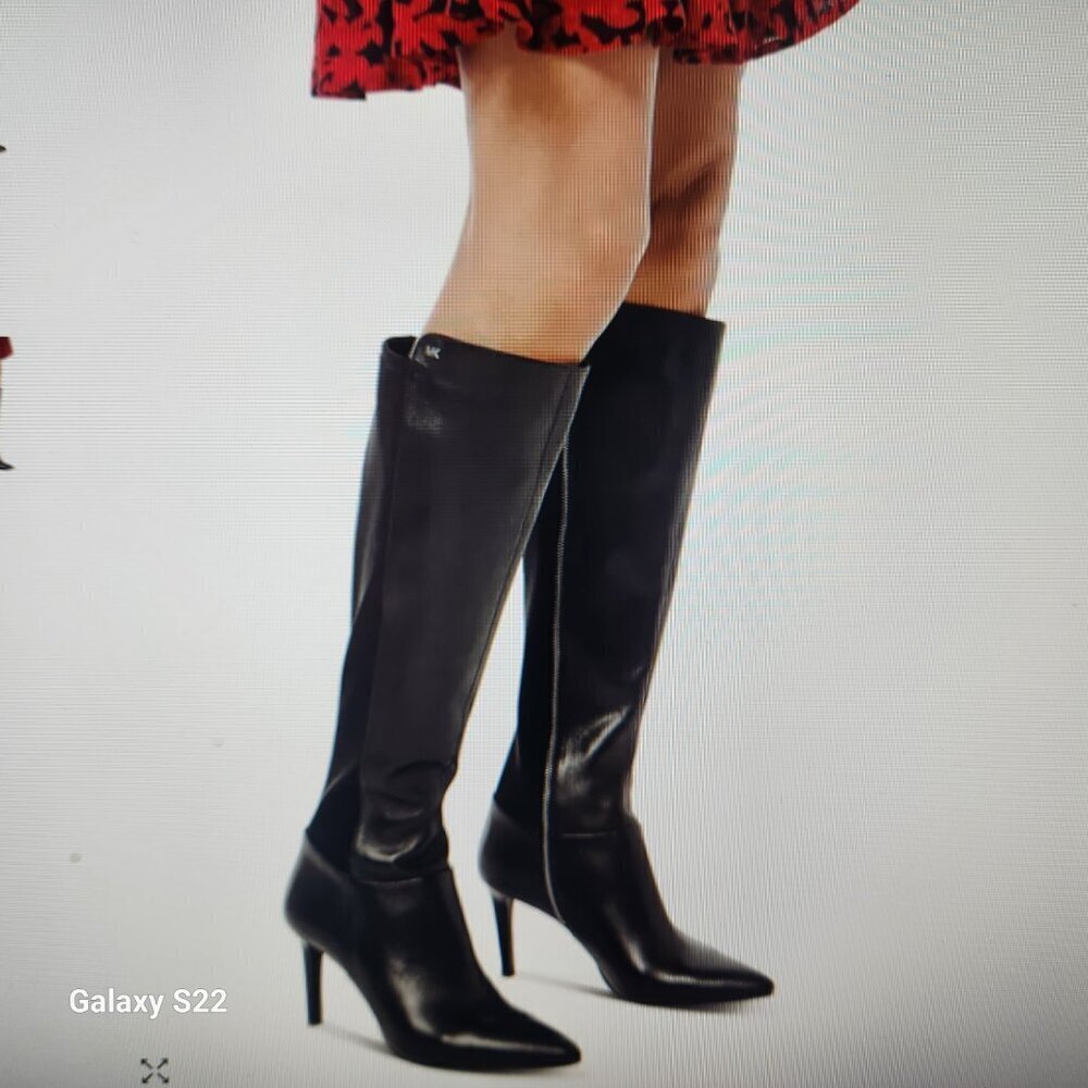 Michael Kors Women's Dorothy Flex Black Leather Boots Size 5M. NIB.